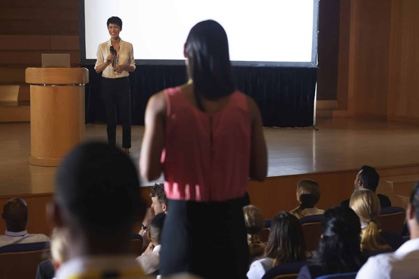 Formation à la prise de parole : le prérequis pour bien parler en public